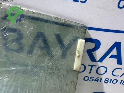 Fiat Stilo Sağ Arka Kapı Camı çıkma parça