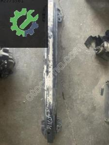 Fiat stilo ön tampon demiri