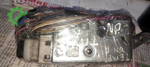 Lancia Delta Kapı Kilidi çıkma parça