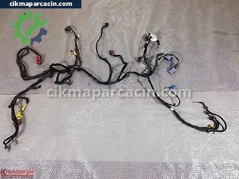 Fiat Linea Torpido Tesisatı çıkma parça
