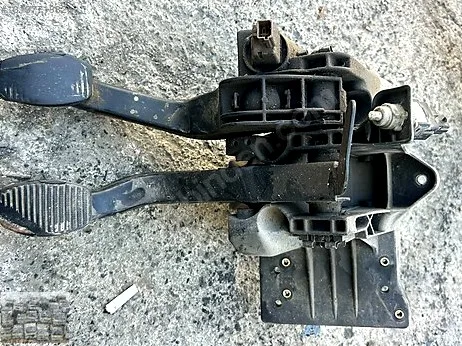 Fiat Doblo Pedal DOBLO2 çıkma parça