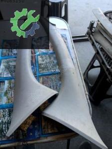 Fiorino sol sağ ön cam direk plastiği