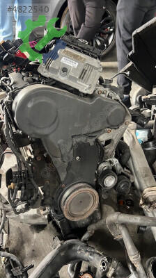 Audi Q5 Motor Beyni çıkma parça