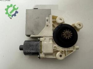 Ford C-Max Orijinal Çıkma Cam Motoru 3M5T14B532AG
