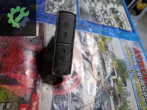 Ford Connect 09/12 model cam Reinstans düğmesi