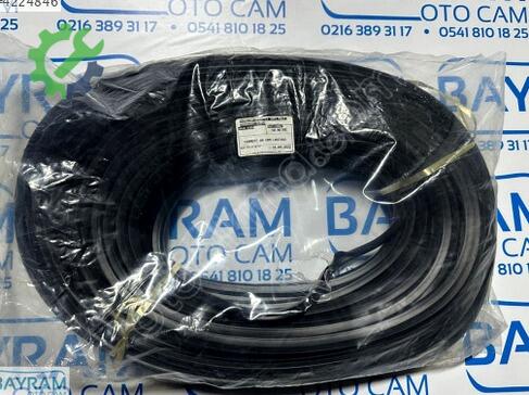 Ford Tourneo Connect Ön Cam çıkma parça