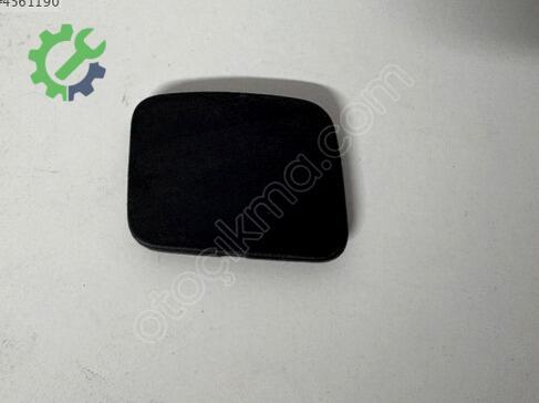 Ford Transit Connect Çeki Demir Kapağı çıkma parça
