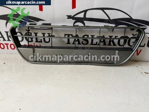 Ford Transit Connect Tampon Izgarası çıkma parça
