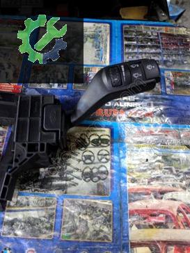 2026 Ford Tourneo Connect Sinyal Kolu Çıkma Parça Aydın