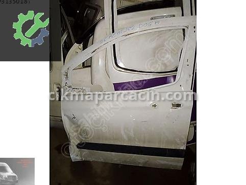 Ford Tourneo Courier Sol Kapı çıkma parça