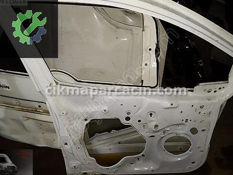 Ford Tourneo Courier Sol Kapı çıkma parça
