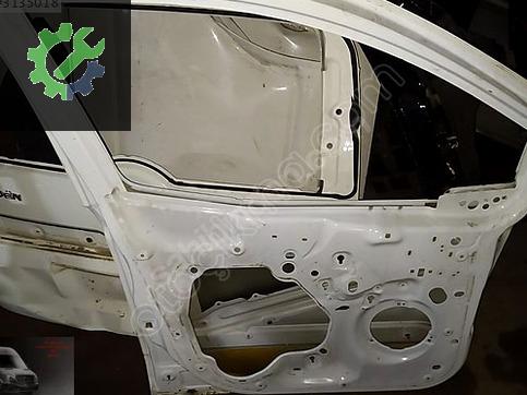 Ford Courier Boş Sol Ön Kapı