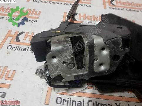 Ford Tourneo Courier A219A64 çıkma parça