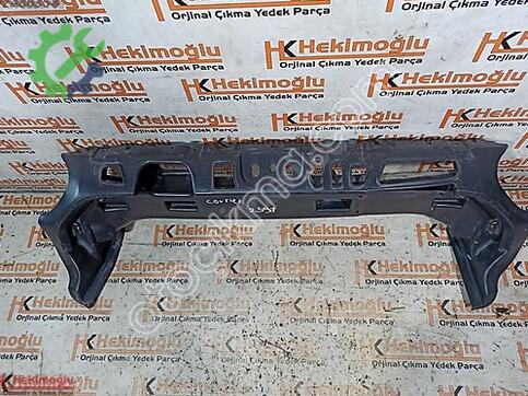 Ford Tourneo Courier Ön Tampon ET7617E778AC çıkma parça