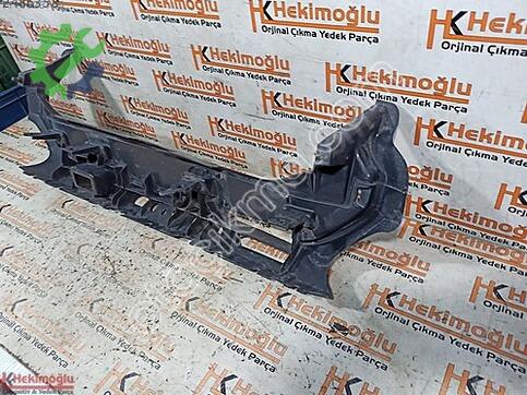 Ford Tourneo Courier Ön Tampon ET7617E778AC çıkma parça