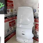 ford courier SAĞ ARKA KAPI