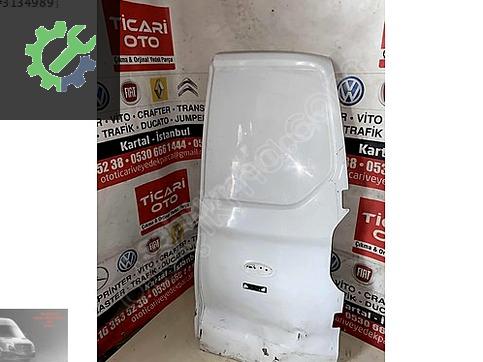 ford courier SAĞ ARKA KAPI