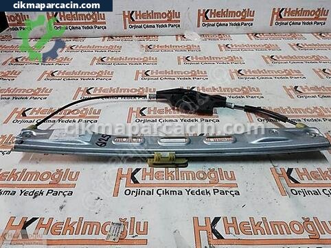 Ford Courier Ön Cam çıkma parça