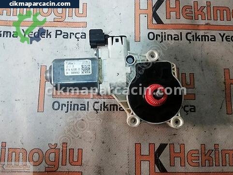 Ford Tourneo Courier Ön Cam Motoru çıkma parça
