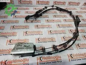 FORD CUSTOM SAĞ ARKA KAPI KİLİDİ 421 A26418AB