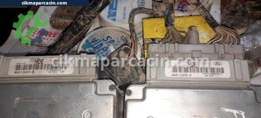 Ford Taunus Motor Beyni çıkma parça