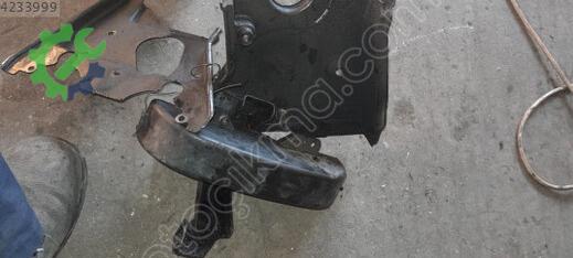 Ford Taunus Triger Kapağı çıkma parça
