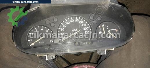 Ford Taunus Kilometre Saati çıkma parça