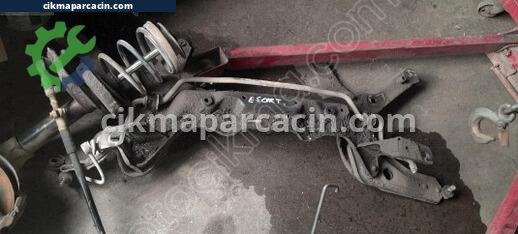 Ford Taunus Radyatör Traversi çıkma parça