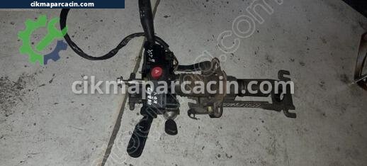 Ford Escort Sinyal çıkma parça