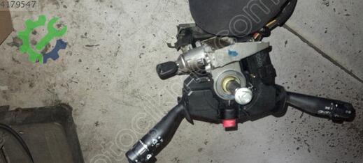 Ford Escort Sinyal çıkma parça