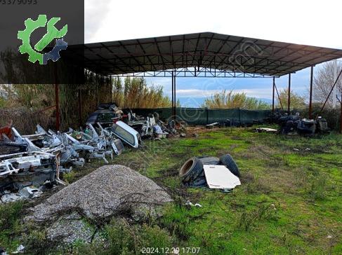 Ford Escort Çamurluk çıkma parça