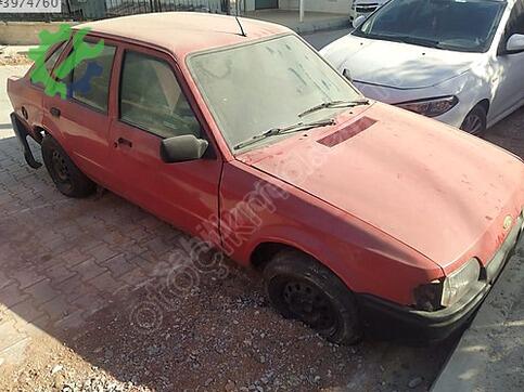 Ford Escort Taşıyıcı çıkma parça