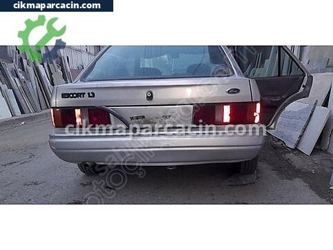 Ford Escort Bagaj çıkma parça