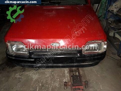 Ford Escort Ön Far çıkma parça