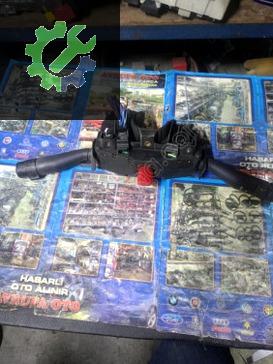 Ford Escort Sinyal Kolu çıkma parça