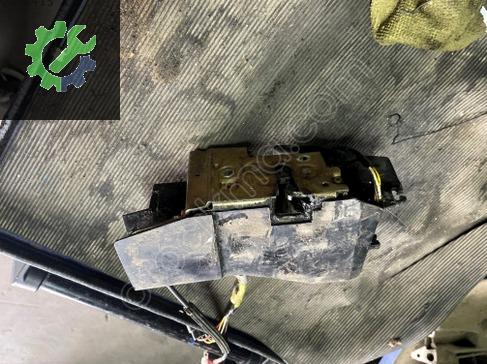 Ford Escort Kapı Kilidi çıkma parça