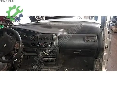 Ford Escort Torpido çıkma parça