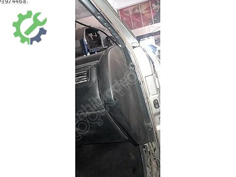Ford Escort Torpido çıkma parça