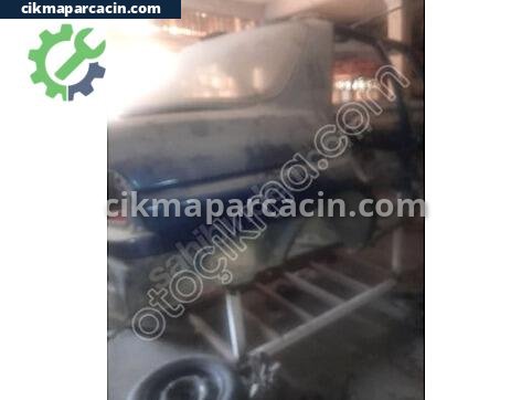 Ford Escort Arka Çamurluk çıkma parça