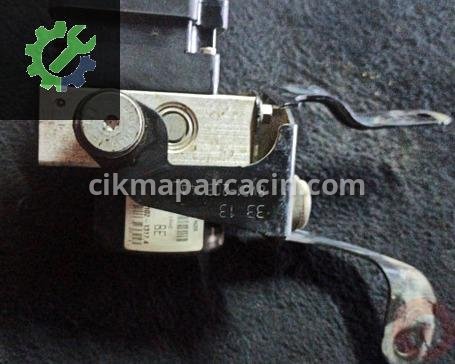 Ford Fiesta ABS Beyni 8V512M110AD çıkma parça