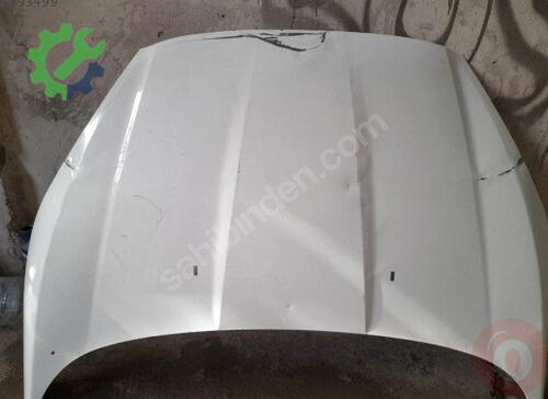 Ford Fiesta Kaput çıkma parça