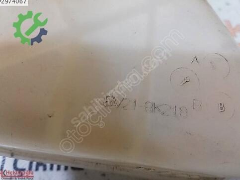 Ford Fiesta 8V21-8K218 çıkma parça