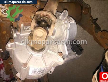 Ford Fiesta Direksiyon Mili çıkma parça
