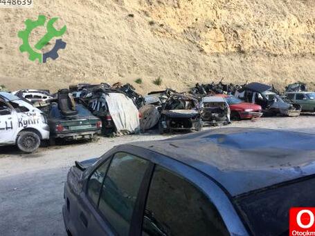 Ford Fiesta Komple Ön çıkma parça