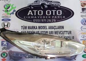 Ford Fiesta 2005 Çıkma Far