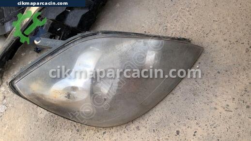 Ford Fiesta Far çıkma parça