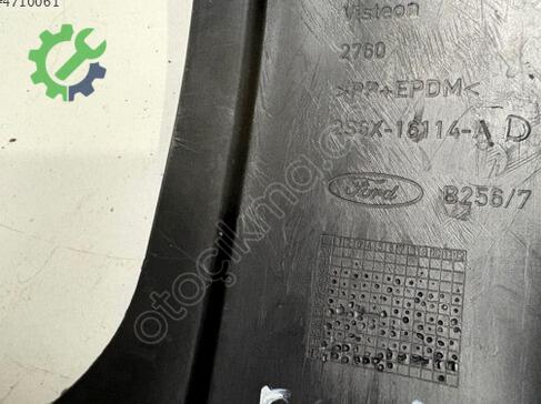 Ford Fiesta Davlumbaz 2S6X16144 çıkma parça