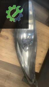 Ford fiesta sol ön far çıkma