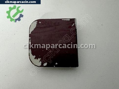 Ford Focus Çeki Demir Kapağı çıkma parça