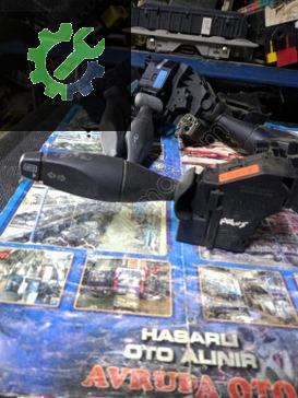 Ford Focus Sinyal Kolu 98AG17A653 çıkma parça